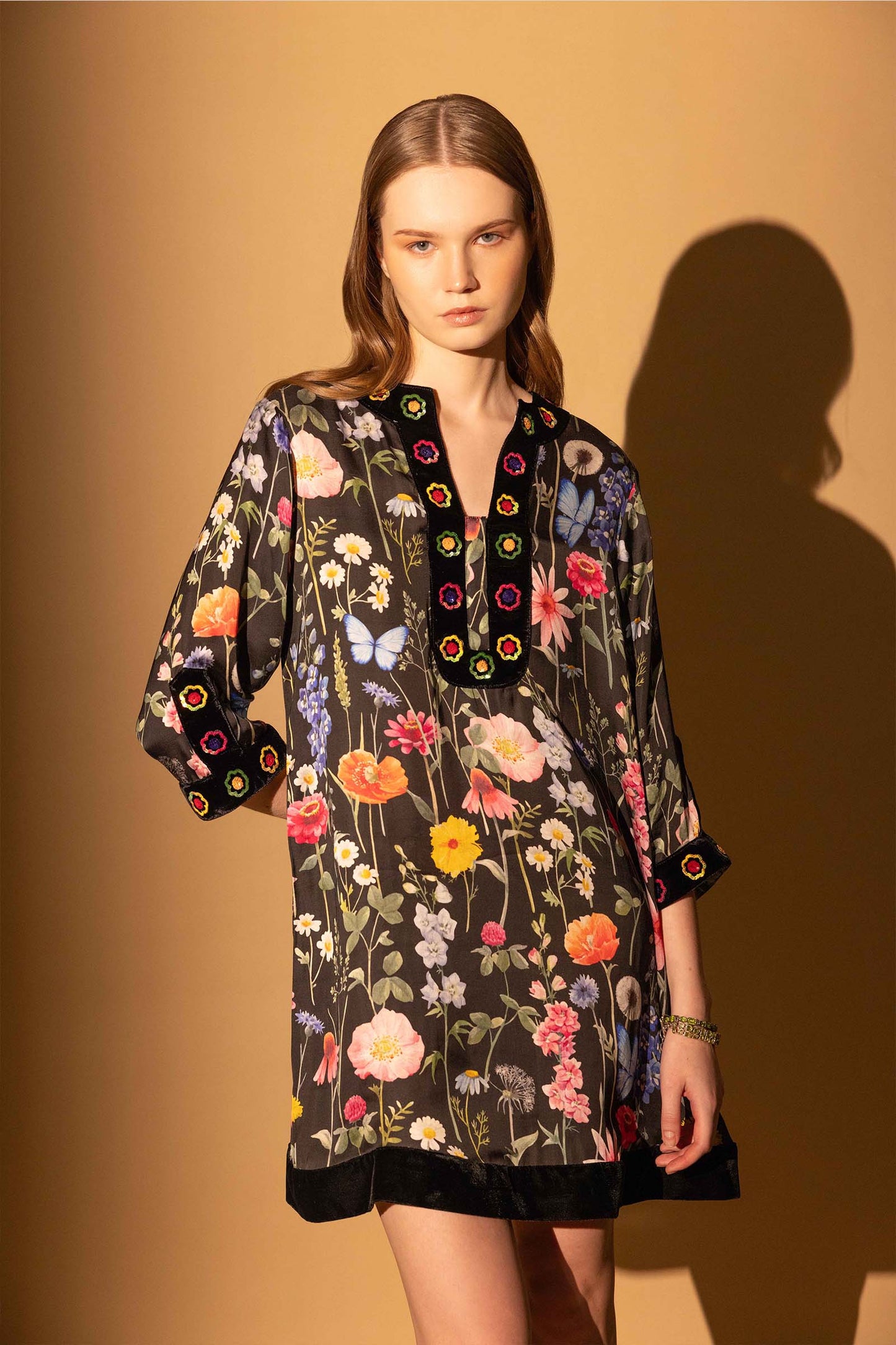 BLACK BLOSSOM TUNIC DRESS EMBELLISHED