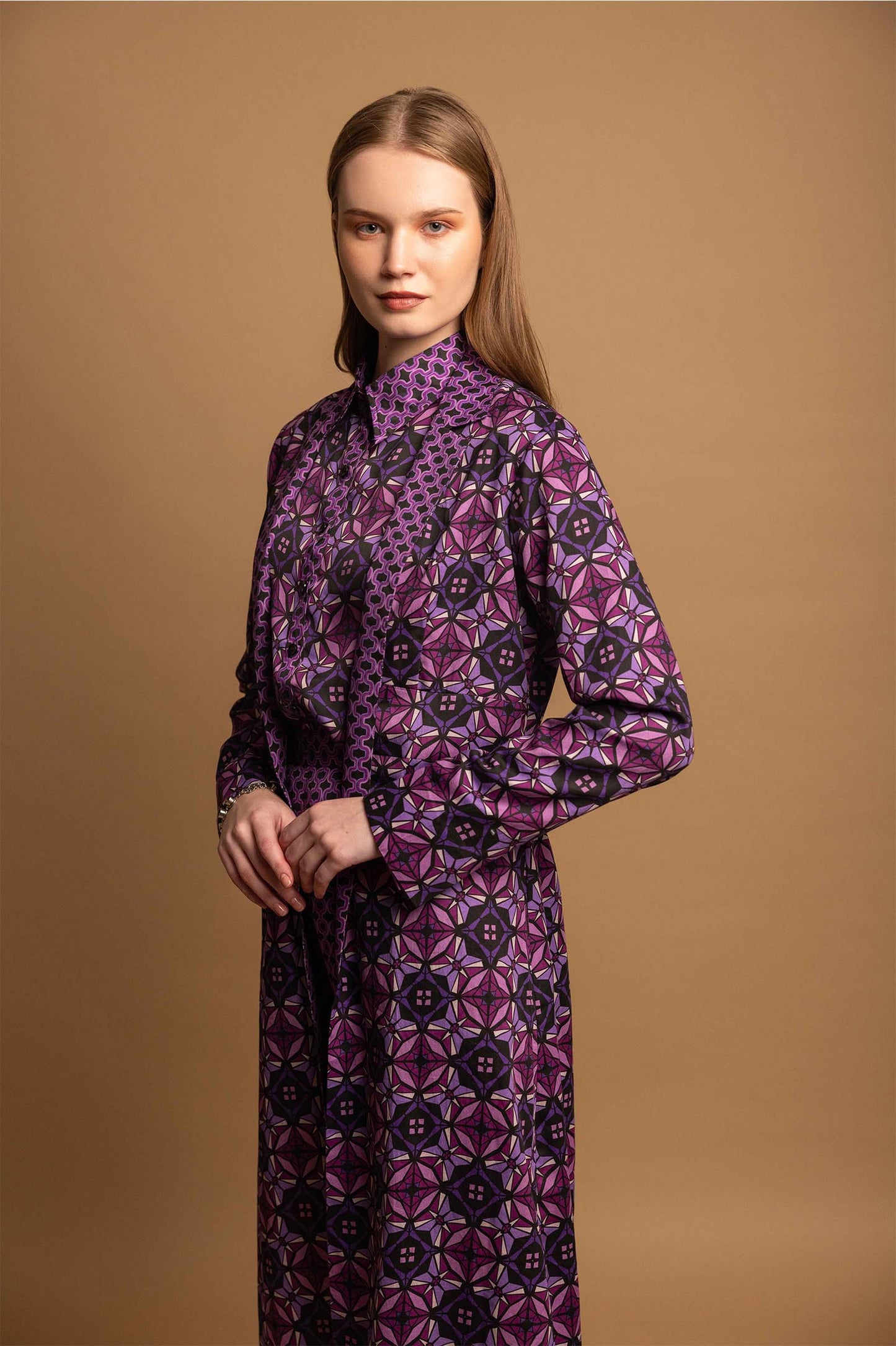 SHARP VIOLET LONG COAT