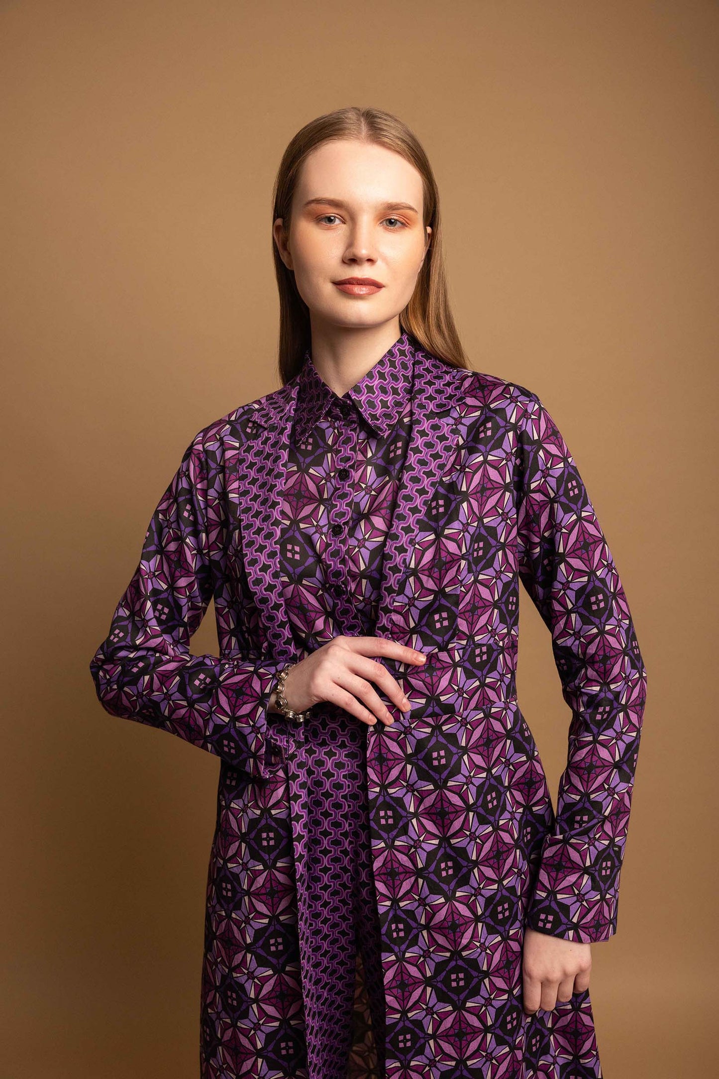 SHARP VIOLET LONG COAT
