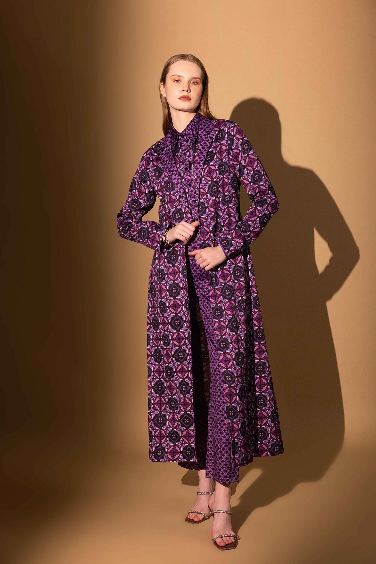 SHARP VIOLET LONG COAT