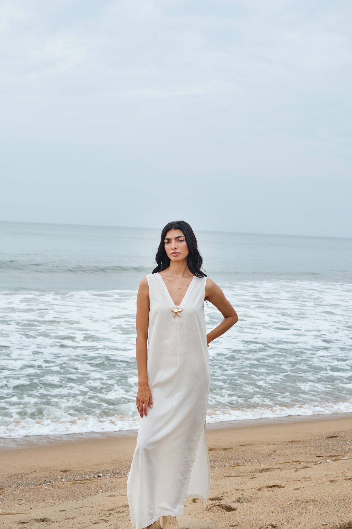 PEARL WHITE SLIT DRESS