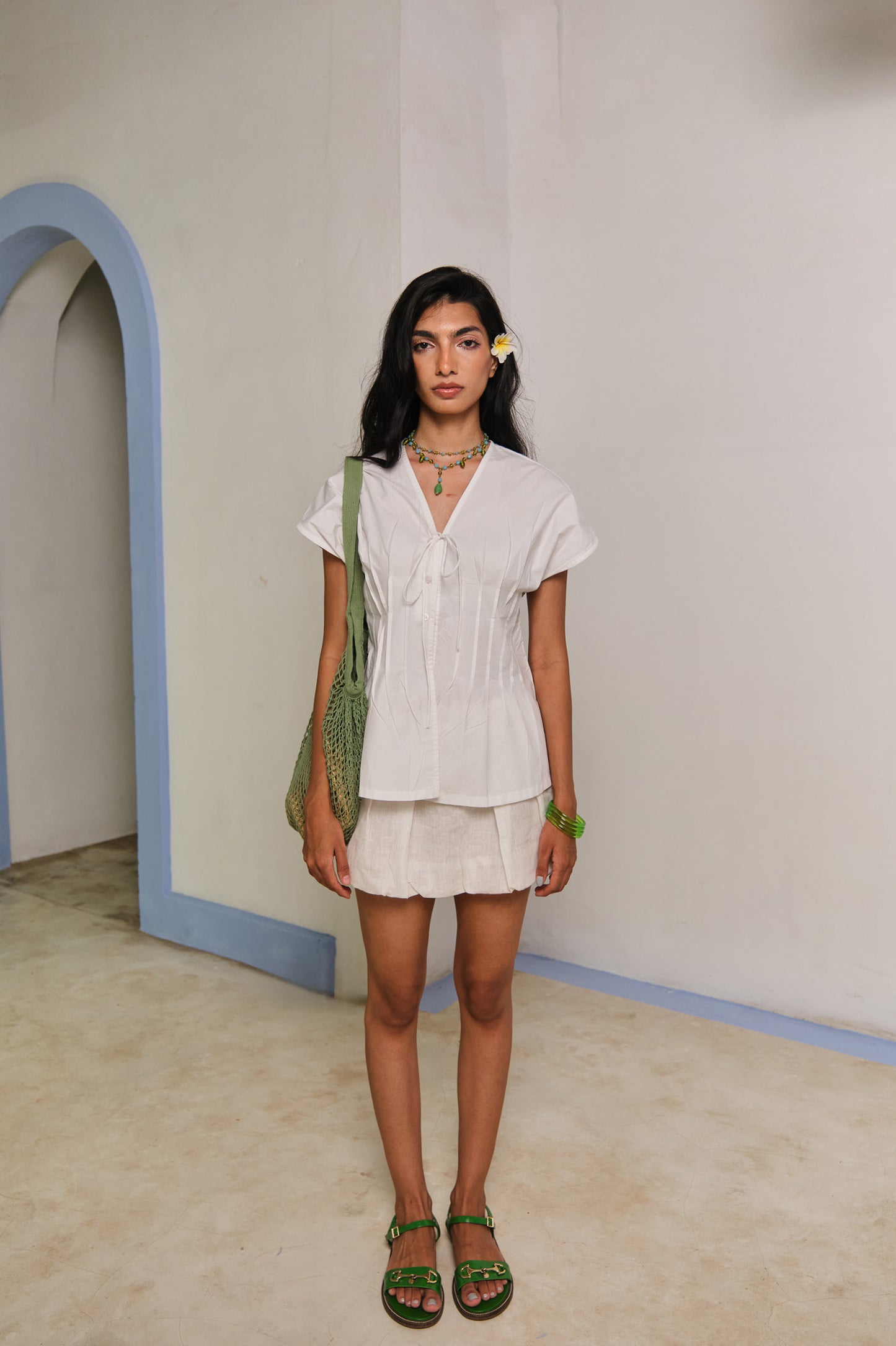 CLASSIC WHITE PLEATED SHIRT