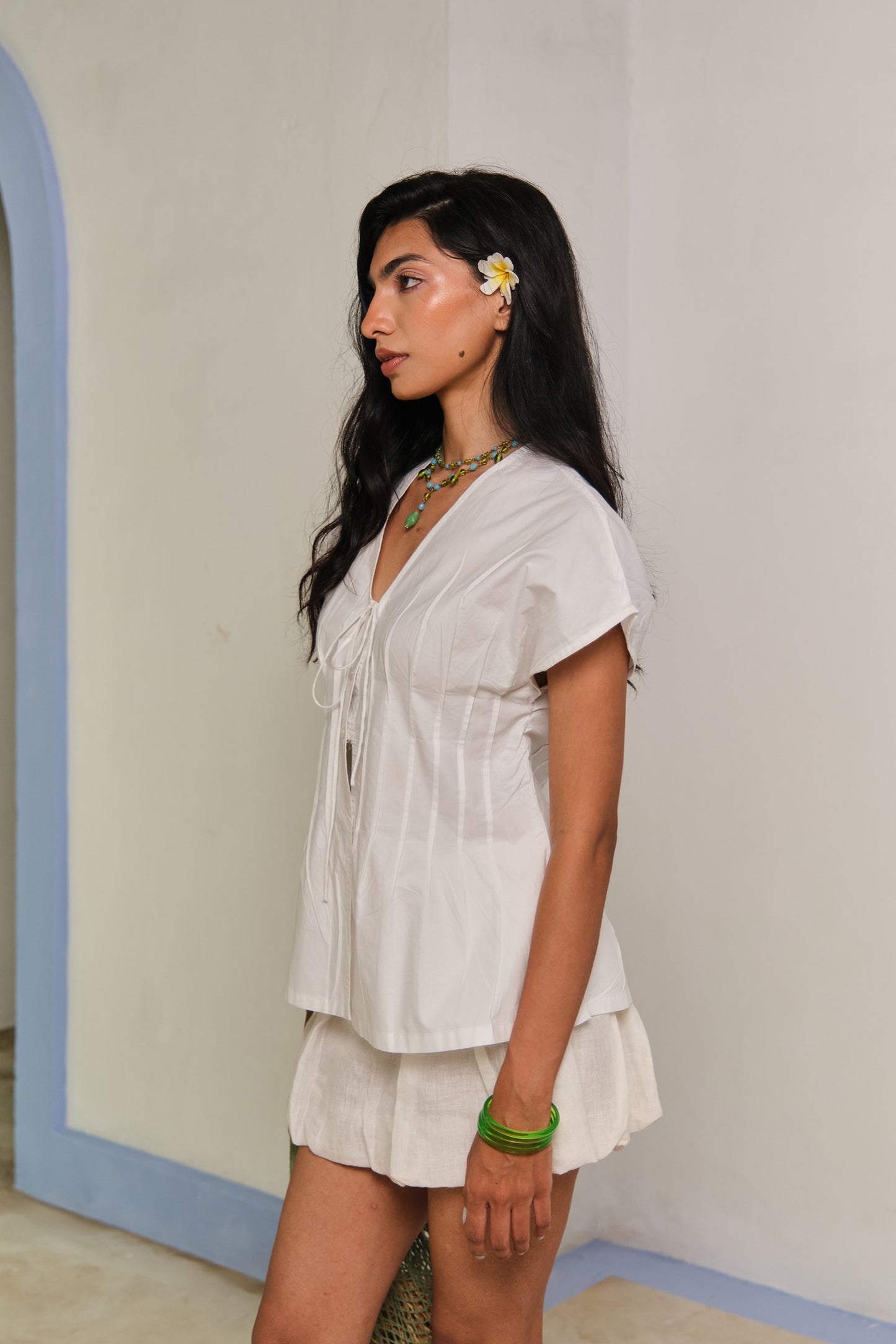 CLASSIC WHITE PLEATED SHIRT