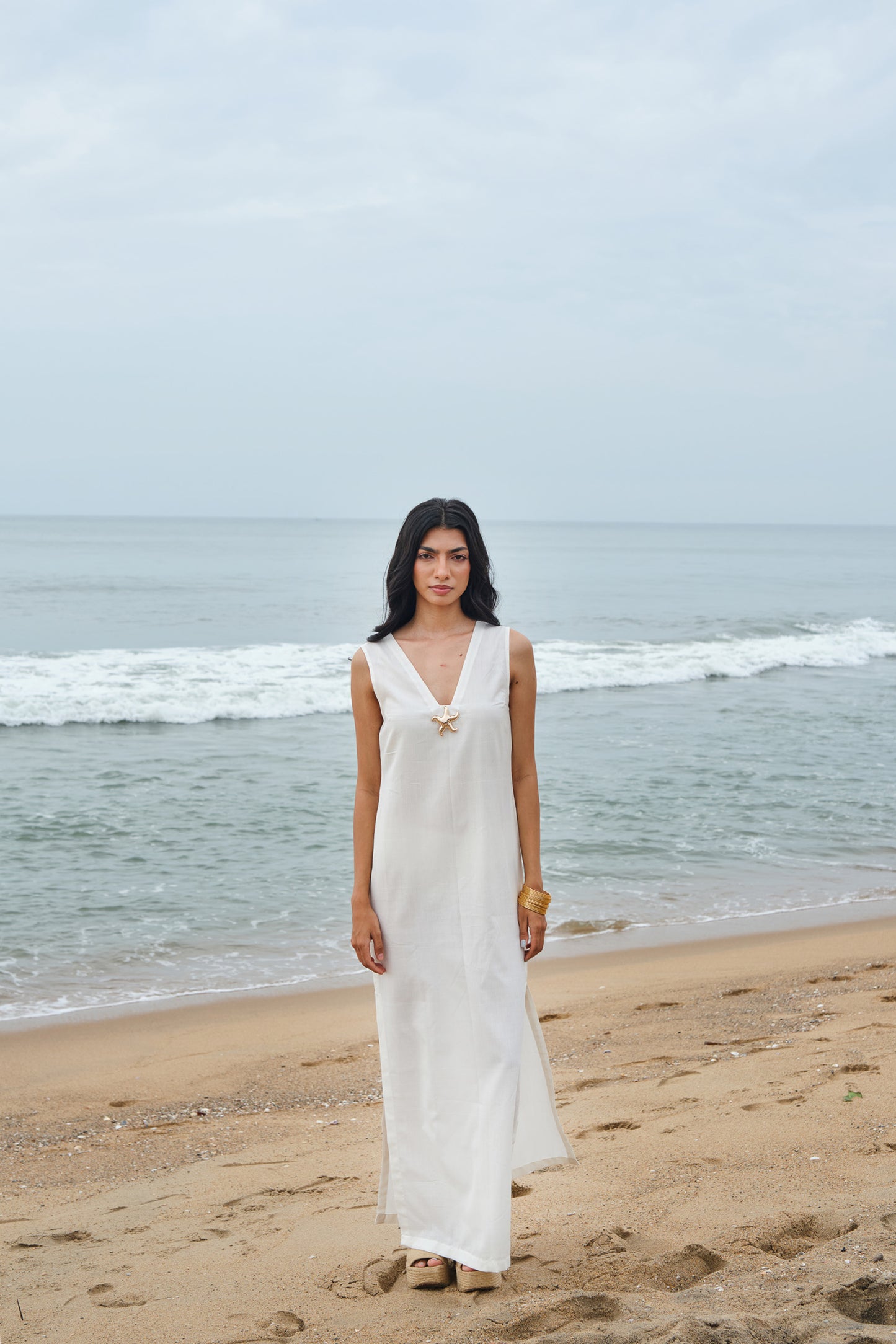 PEARL WHITE SLIT DRESS