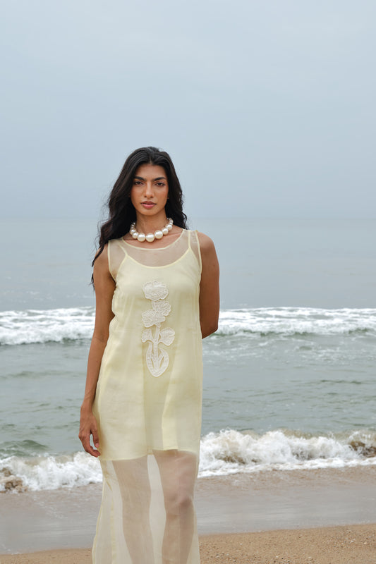 YELLOW SEA FOLK DRESS