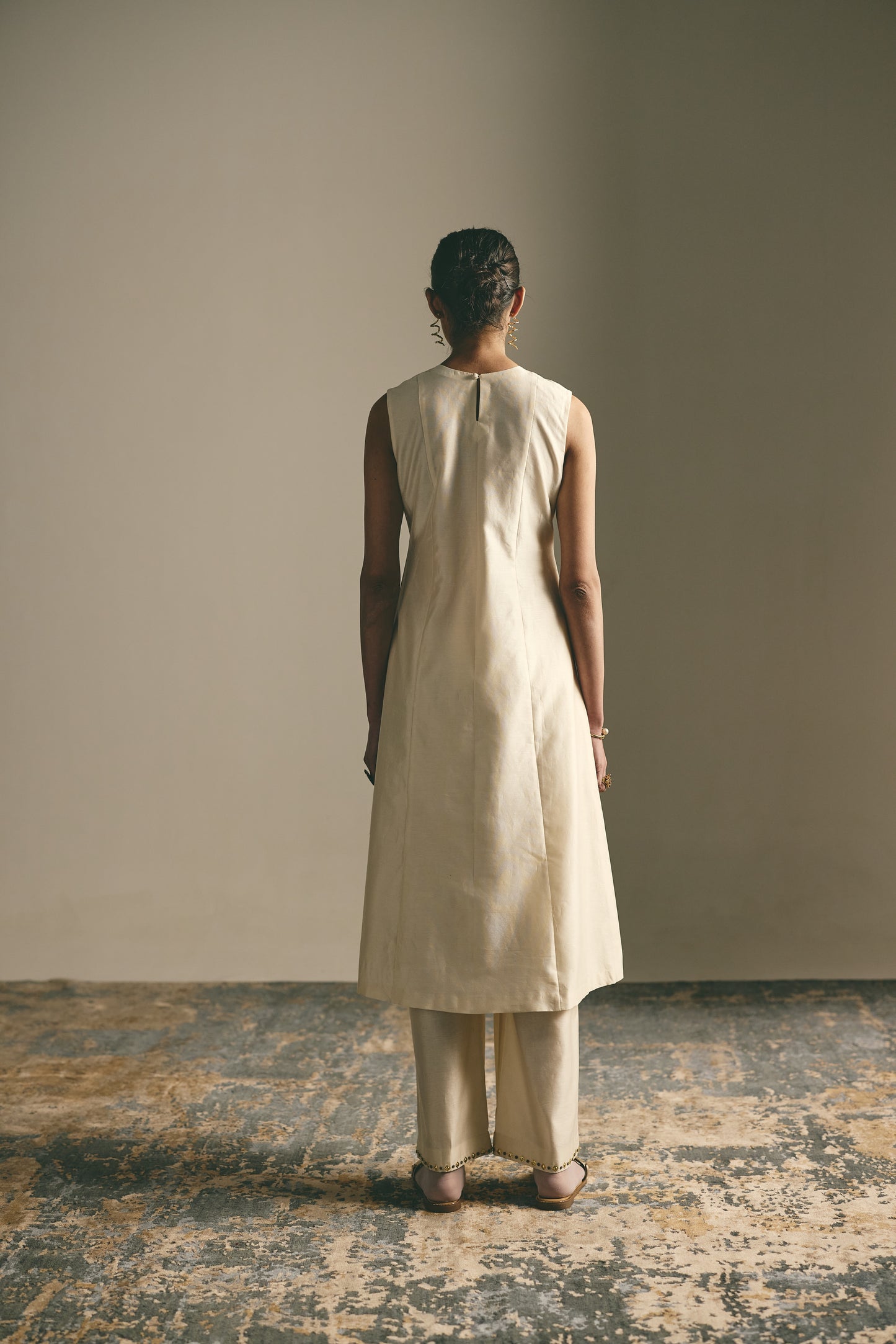 IVORY ASCEND METALLIC LONG TUNIC SET