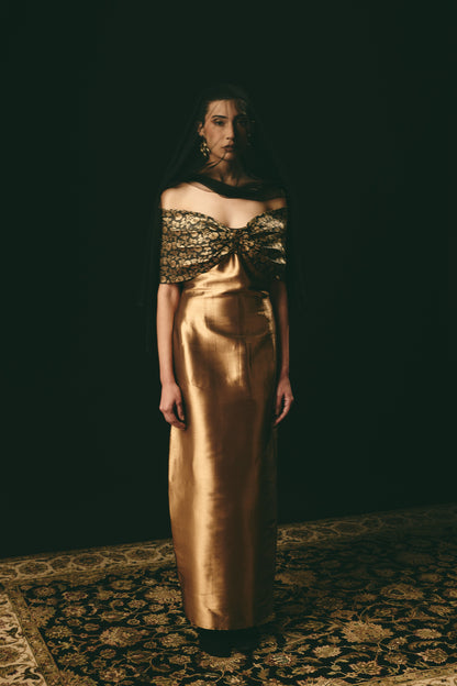 SIGNATURE GOLD GOWN