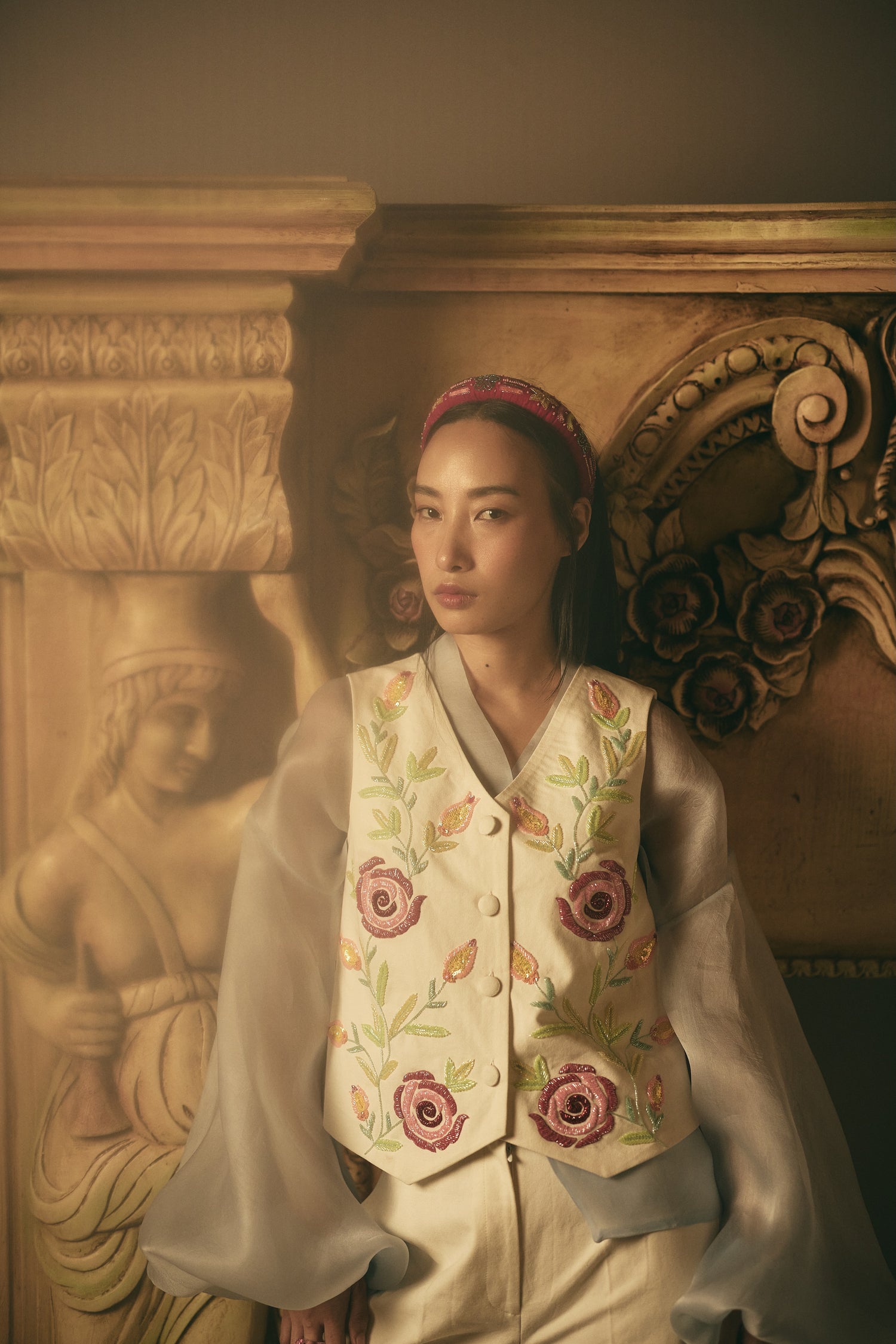 GARDEN OF ROSES VEST